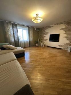 ������ 2-��������  ������, �����������, 28, ����������