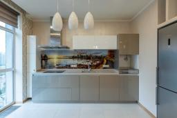 ������ 4-��������  ���, ����� ���������� ���., 16, ���������