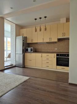 ������ 1-��������  ���, �������������� ��., 4, �����������