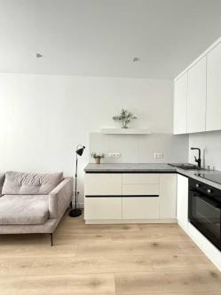 ������ 1-��������  ���, ����� ������ ���., 7, ������������