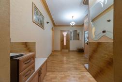  3-  ,    ., 86, 