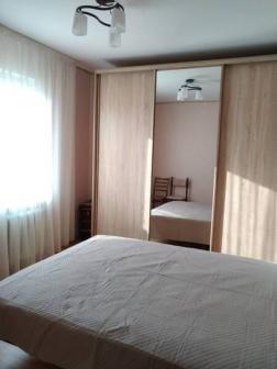  2-  ,  ., 34, 