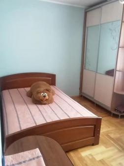  3-  ,  ., 