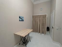  2-  ,  , 