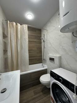 ������ 1-��������  ���, �������� ���., 44, �����������