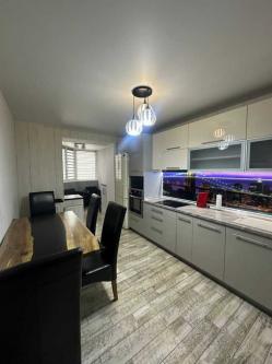 ������ 3-��������  ���, ����� ���������� �����., 33/44, ���������