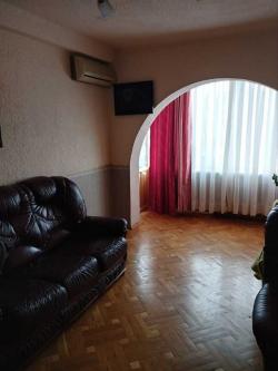  3-  ,  ., 20, 