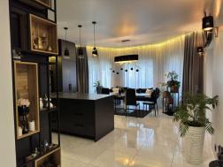 ������ 2-x �����������  ���� �����������, ��������